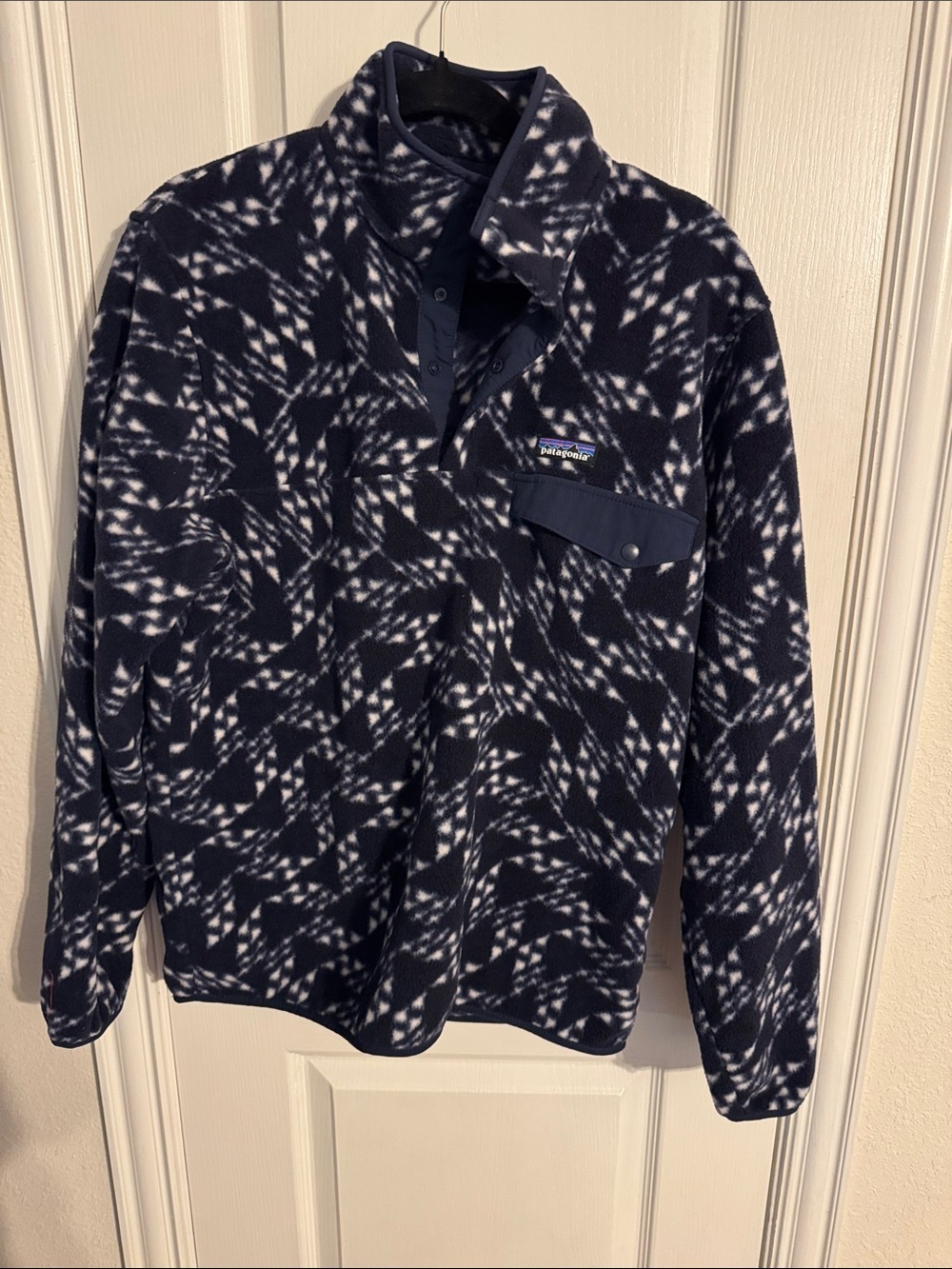 Patagonia Navy & White Patterned Synchilla Snap Pullover